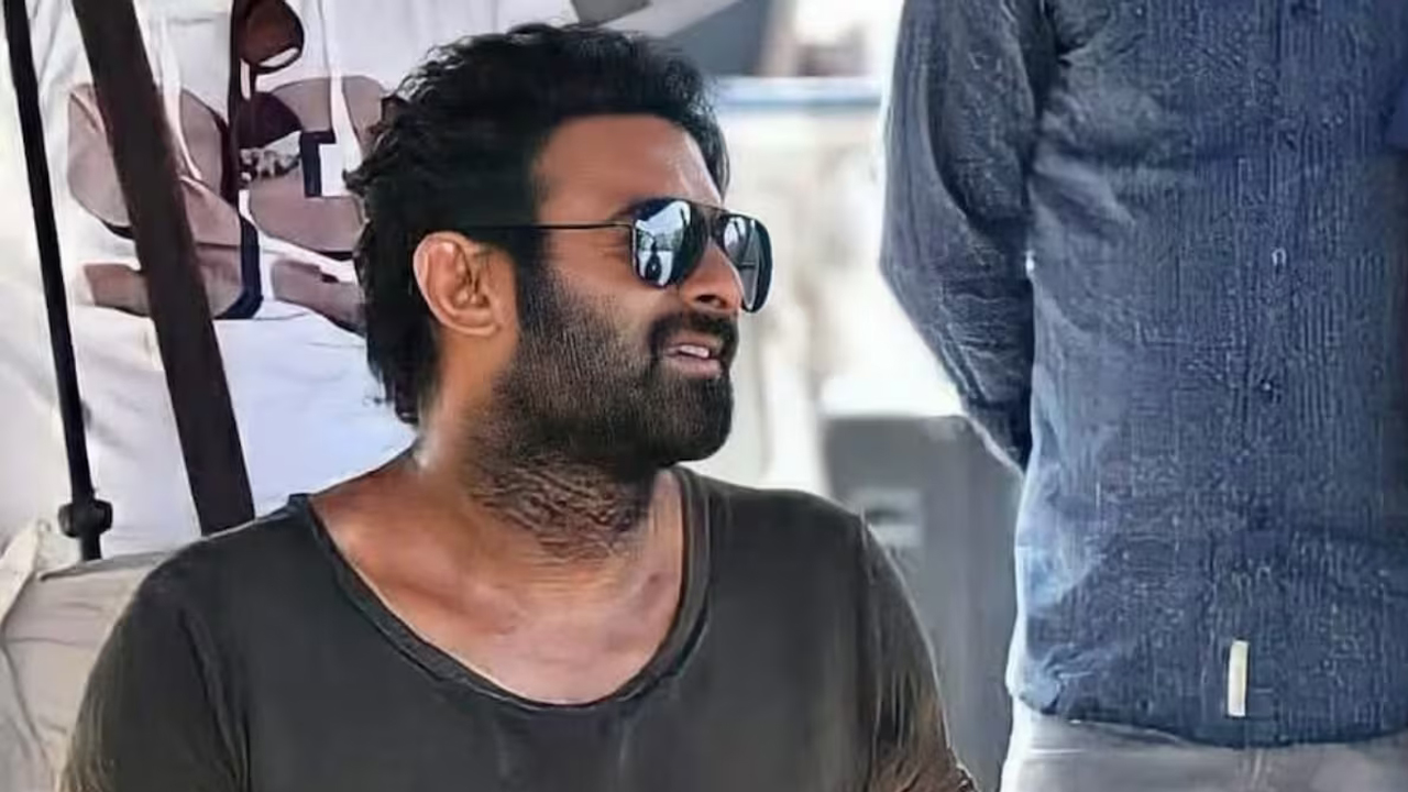 Prabhas: Tamil star director who is planning a film with Prabhas... but is shocked by Prabhas' reaction...